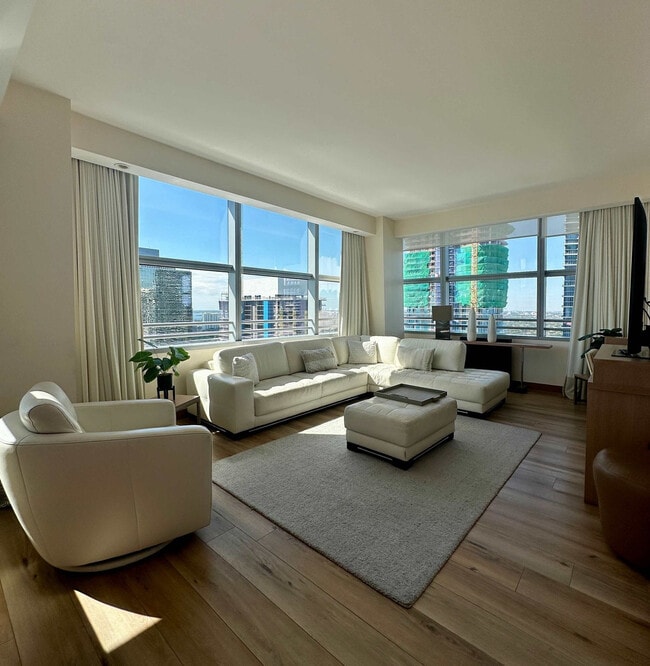 1395 Brickell Ave Unit FL27-ID1328108P, Miami, FL 33131