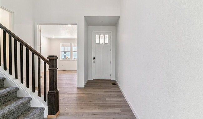 25254 E Warren Place, Aurora, CO 80018 - photo 2