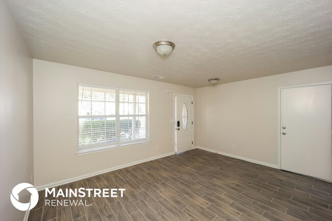 752 Wood Bend Ct, Riverdale, GA 30296 - photo 3