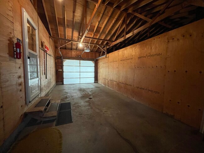 1412 Keck Ave, Weston, WI 54476 - photo 6