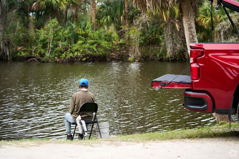 NH_White City_521038_P2_V2_PL_040424