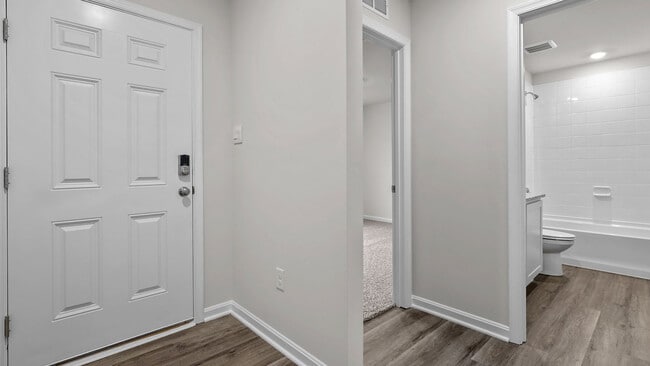 645 Armstrong Ave, Hagerstown, MD 21740 - photo 2