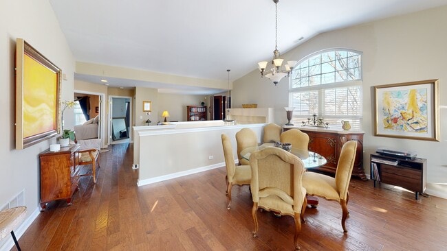 2750 Langley Cir unit 203013, Glenview, IL 60026 - photo 2