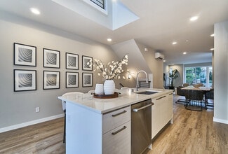 7994 170th Ave NE Unit 37651172, Redmond, WA 98052