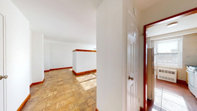 225 St Pauls Ave unit 9M, Jersey City, NJ 07306 - photo 2