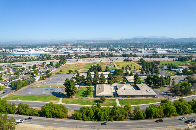 Anaheim Hills' Crescent Elementary School campus overlooks the 91 freeway.