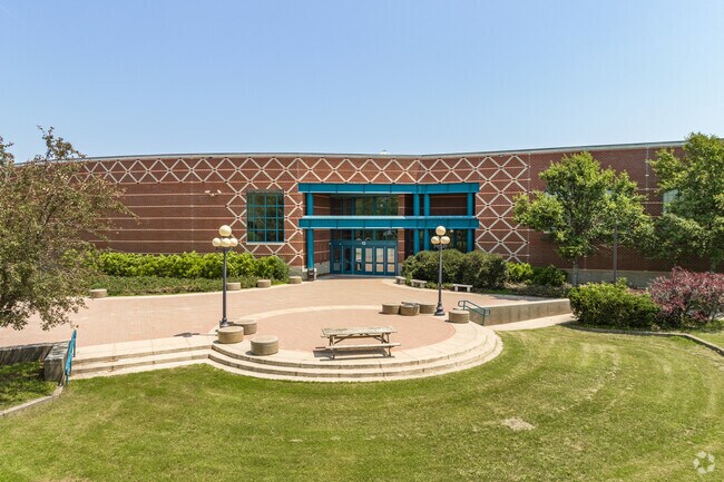 Back entrance to Brunswick High School in Brunswick.
