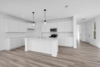 16067 Meadow Frost Ct, Fishers, IN 46037
