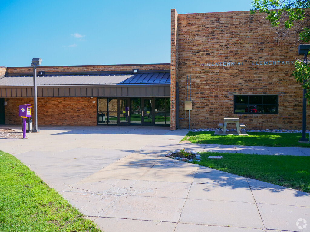 Centennial Elementary School front entrance in Lower Broomfield.