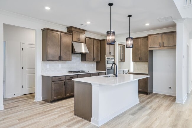 5420 Linfield Ct, Cumming, GA 30028 - photo 2