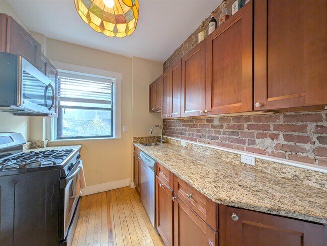84 Prescott St unit 3, Cambridge, MA 02138 - photo 6