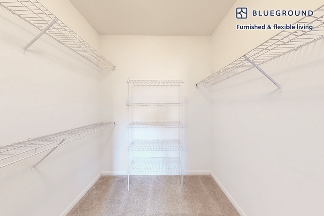 152 Shipyard Dr unit FL3-ID5614A, Hingham, MA 02043 - photo 7