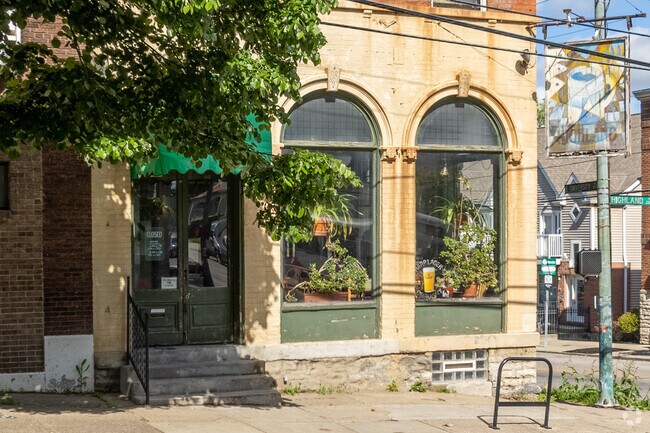 Highland Coffee House stays open late into the evening in Corryville.