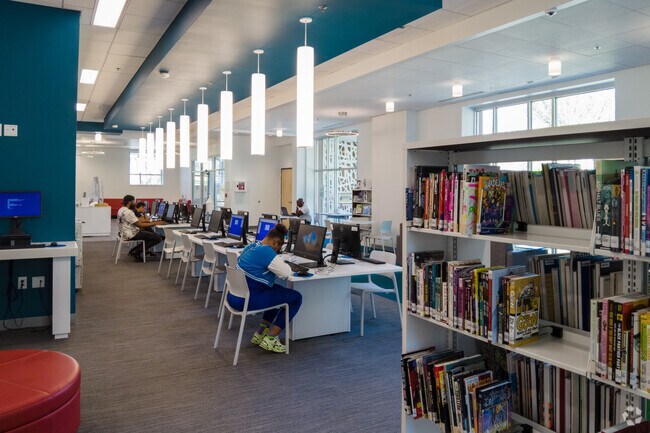 Capitol View Library on 
Central Ave in Civic Betterment has abundant seating and book choices.
