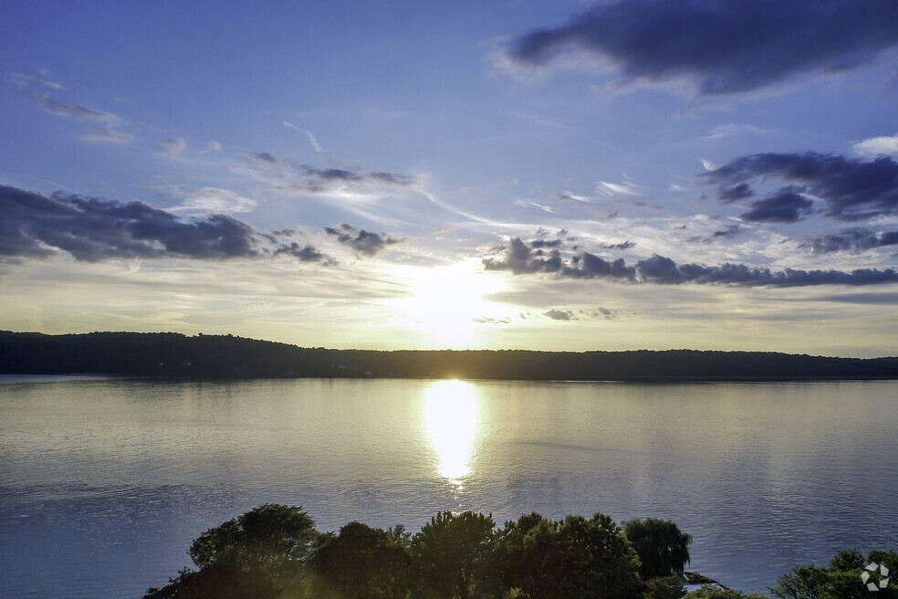 neighborhood_dobbs ferry_v2_091423