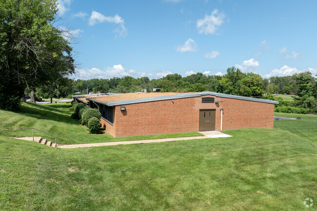 Gibson Elementary School has a student to teacher ratio of 19:1.