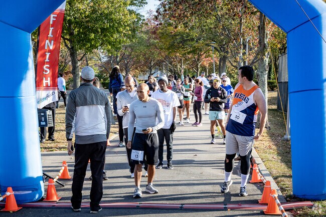 Aim for a personal best at the Run, Walk, Praise 5K.