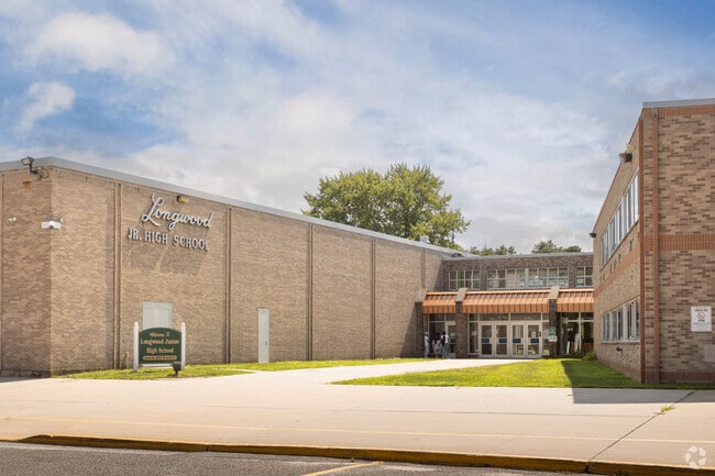 The Longwood Junior High School in Middle Island, NY serves 1400 students in grades 7-8.