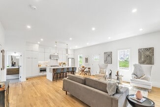 142 Birch St, Boston, MA 02131