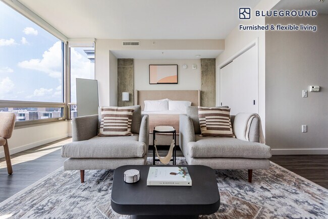 301 M St SW unit FL11-ID1137, Washington, DC 20024 - photo 2