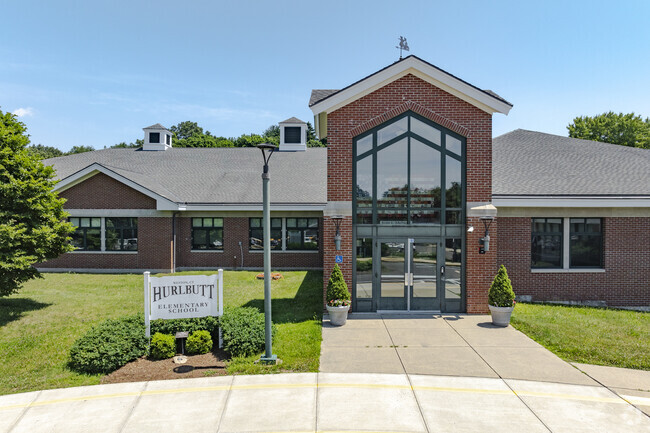 Hurlbutt Elementary School is located at 9 School Road in Weston, CT.