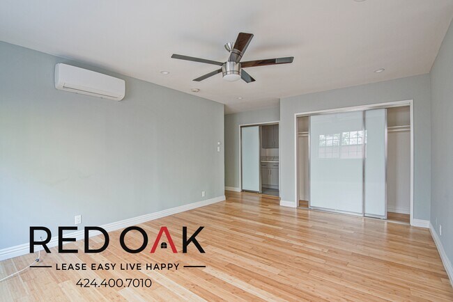 1023 N Hayworth Ave unit 4, Los Angeles, CA 90046 - photo 2