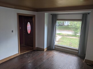 19505 Trinity St, Detroit, MI 48219
