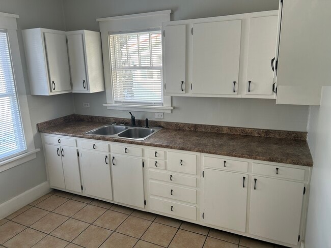 2003 W Alice Ave, West Peoria, IL 61604 - photo 7