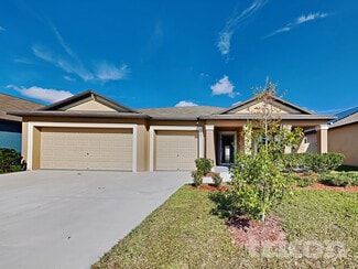 9701 Sage Creek Dr, Ruskin, FL 33573