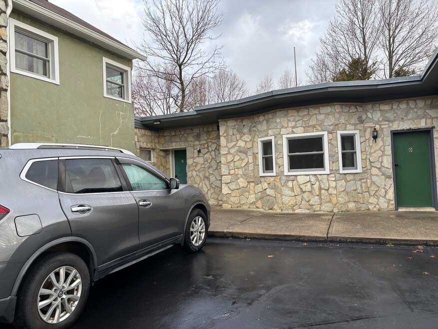 5 Springfield Rd unit 9b, Wrightstown, NJ 08562 - photo 1