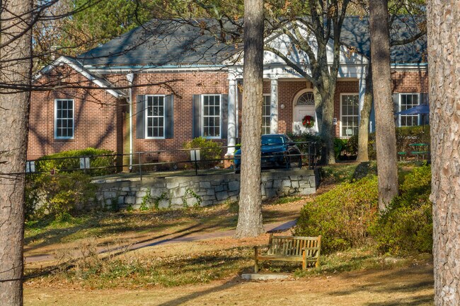 Hillside Conant School is part of the Atlanta Public Schools system.