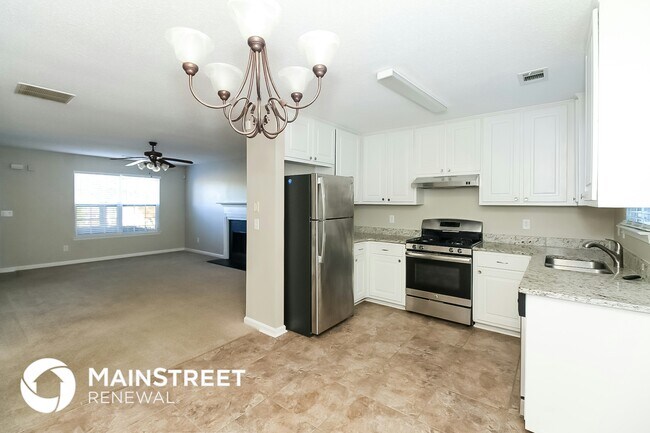 4667 Mason Rd, Atlanta, GA 30349 - photo 7