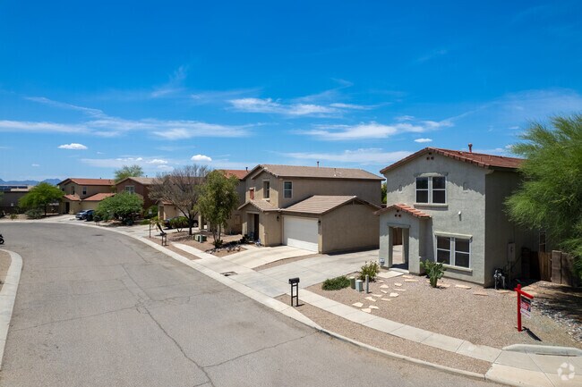 A row of homes in Riverhaven within Rillito.