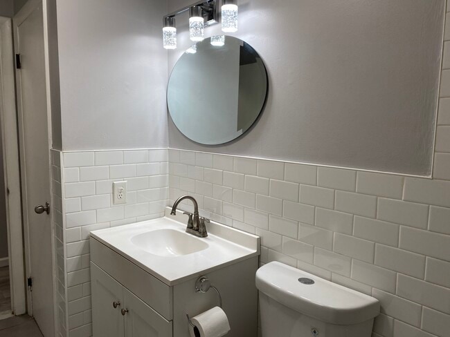 74 Saltonstall Ave unit 74 saltonstall ave, New Haven, CT 06513 - photo 2