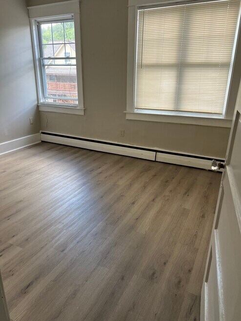 151 Broadway unit 2 Unfurnished, Saranac Lake, NY 12983 - photo 1