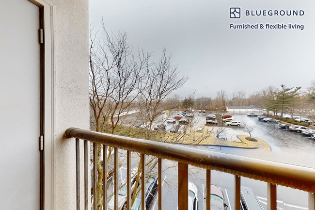 150 Quarry St unit FL5-ID5621A, Quincy, MA 02169 - photo 3