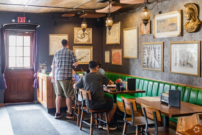 Map Room is a favorite restaurant among Bever Park locals.