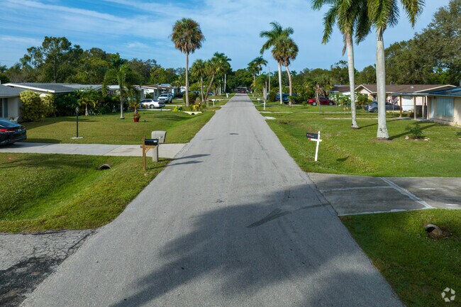 A quiet suburban street in the Campbell Acres community of Ft Myers.
