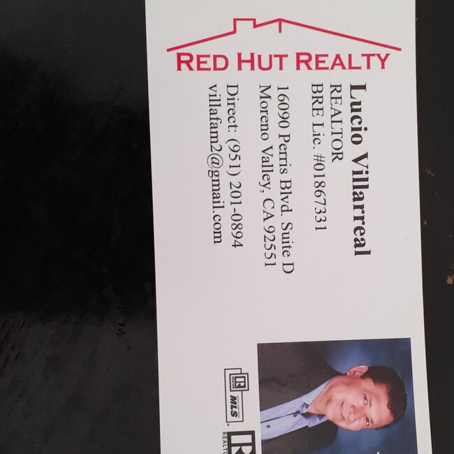 Agent Photo