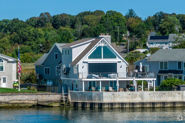 Beautiful waterfront properties in Westbrook do not disappoint!