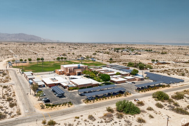 West Shores High School in Salton City empowers students to achieve through innovative teaching and dedicated support.