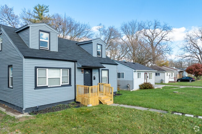 Cozy Cape Cods and ranch homes are common in Buena Vista.