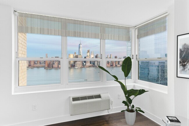 65 Bay Street Apartments, Jersey City, NJ 07302 - photo 6