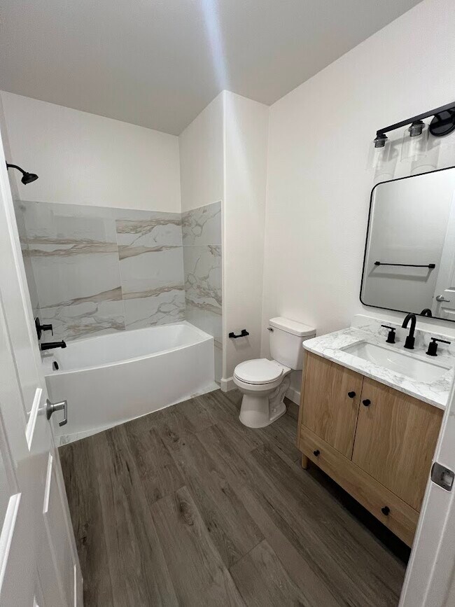 Piazza Palermo, San Diego, CA 92101 - photo 4