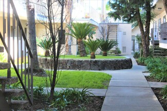 15120 Victory Blvd, Van Nuys, CA 91411