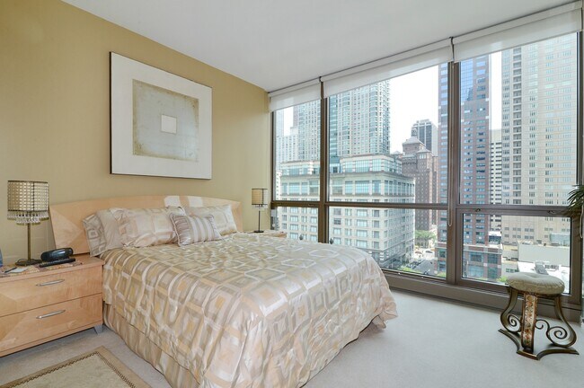 52 W Elm St unit 3501, Chicago, IL 60610 - photo 7
