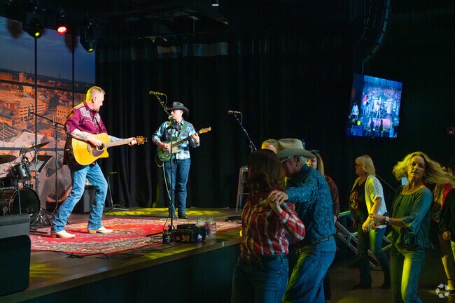 The Club Room at the Clyde provides Oakdale residents a place to dine and dance.