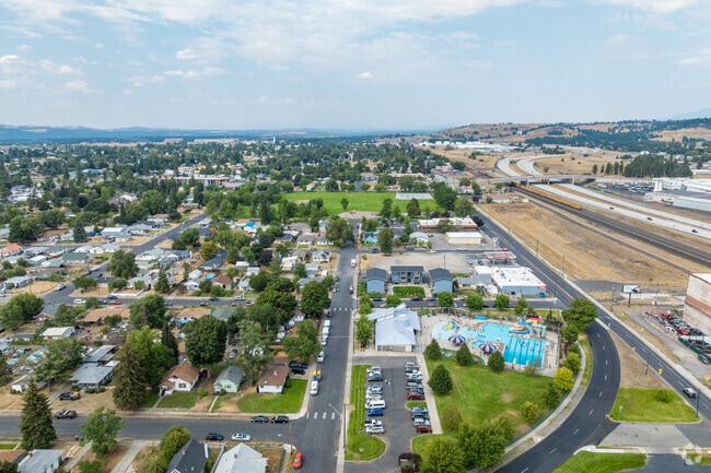 The Hillyard neighborhood has lots of outdoor space with quick access to downtown.