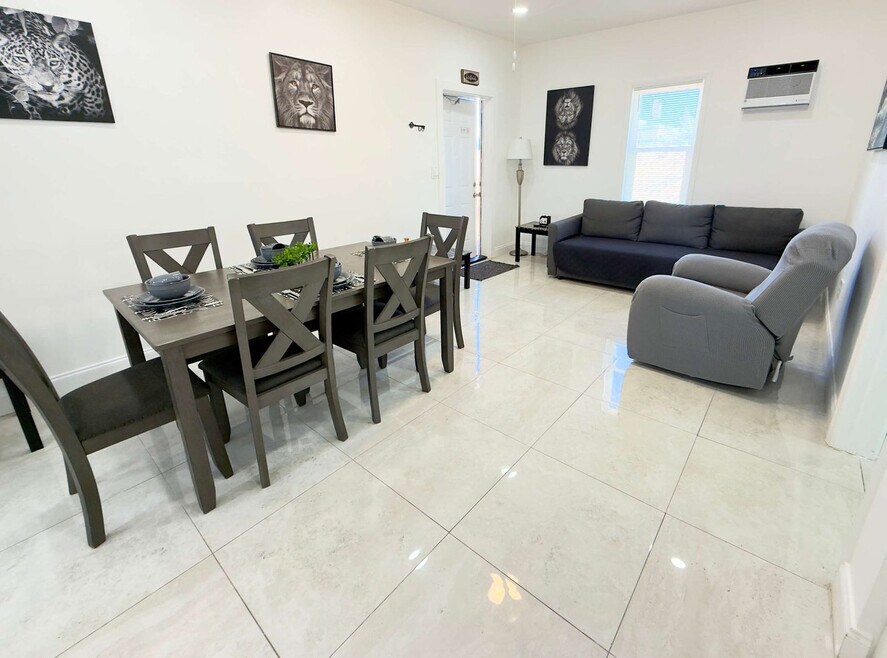 324 Van Buren St unit FL1-ID1358007P, Hollywood, FL 33019 - photo 1