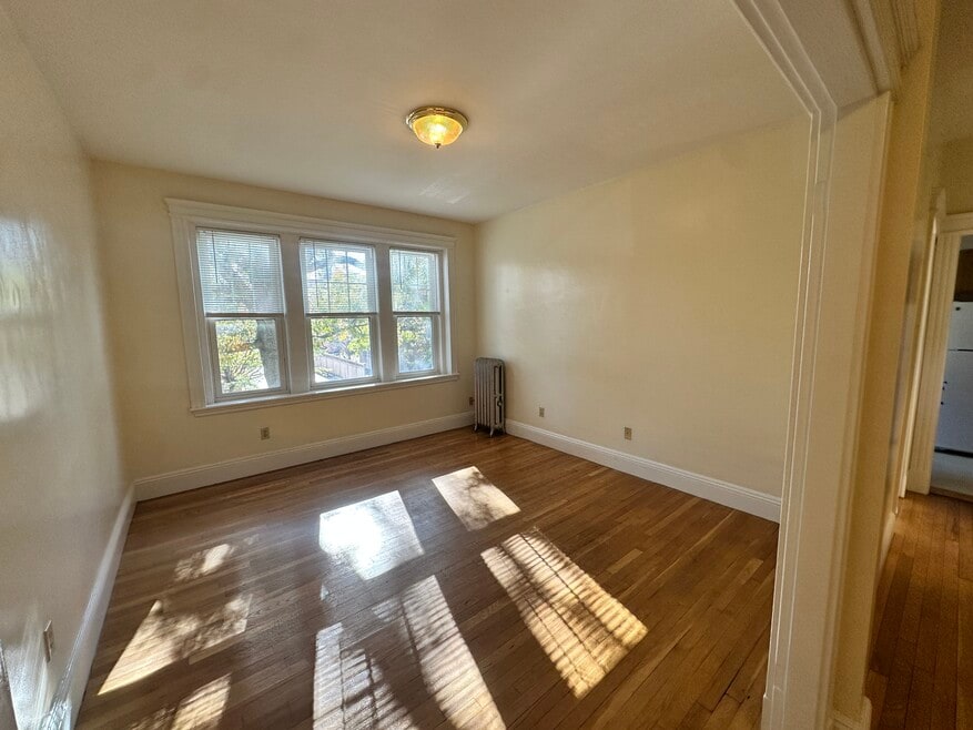 43 Wendell St unit 37-3, Cambridge, MA 02138 - photo 1